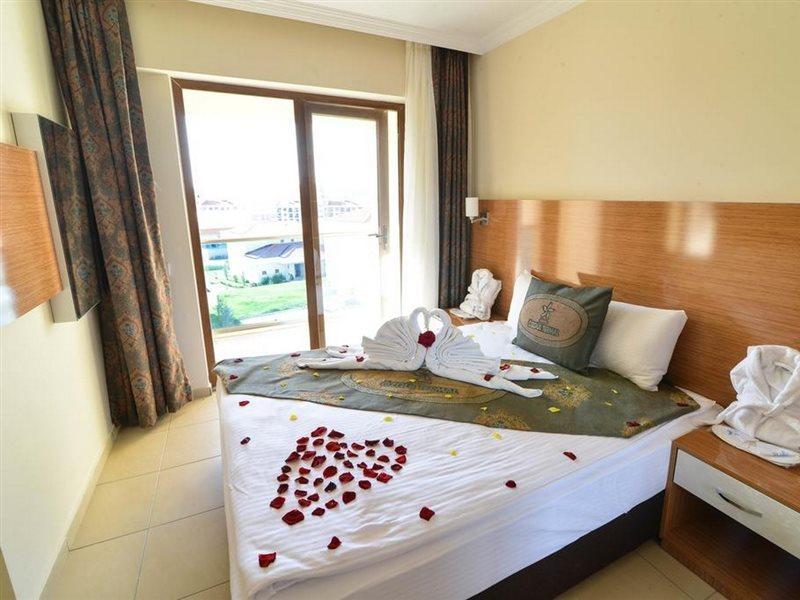 Grand Ozgul Thermal Holiday Village Gazligol Kültér fotó